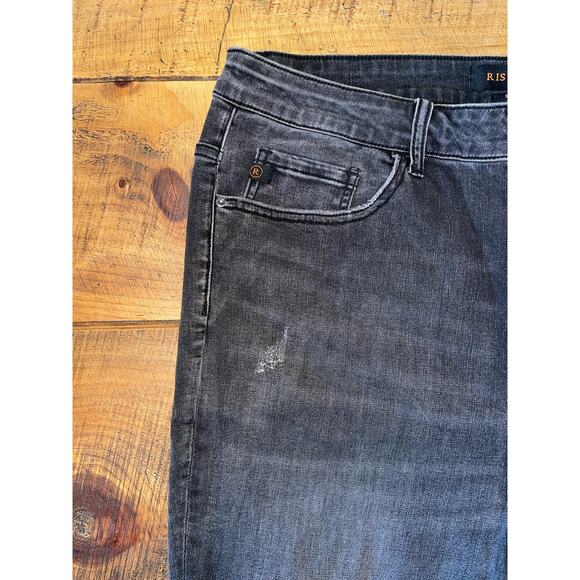 Womens Risen Black Distressed Stretchy Skinny Jeans Pockets Size 2X - Picture 7 of 11